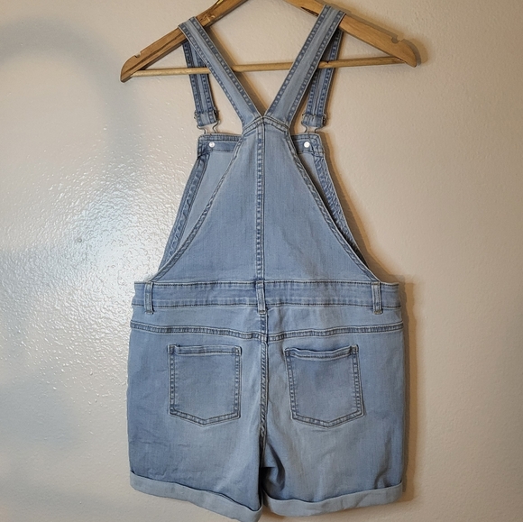 There Abouts Denim Shortoverals - Picture 5 of 5